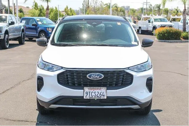 $32580 : Ford Escape 2025 Active 4dr image 2
