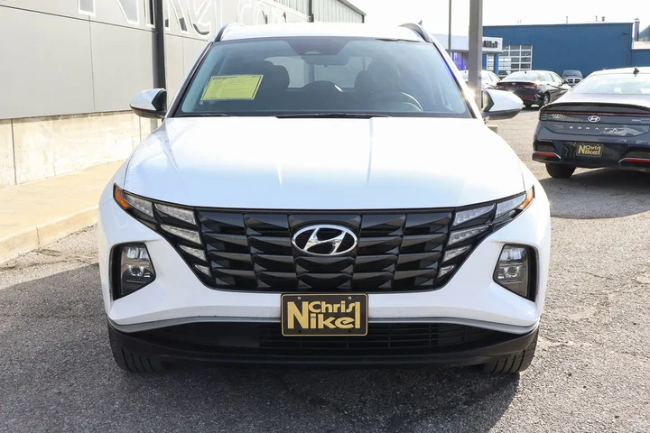 $19888 : 2024 Tucson SEL AWD *Ltd Avai image 2