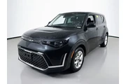 $13984 : Kia Soul 2023 S 4dr Crossove thumbnail