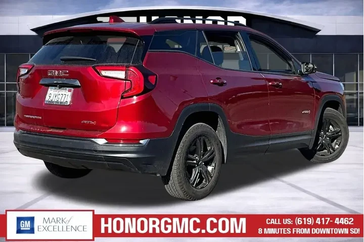 $25988 : GMC Terrain 2023 AWD AT4 4dr image 6