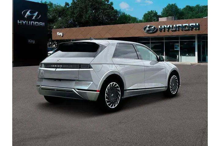 $37729 : Hyundai IONIQ 5 2024 AWD Lim image 7