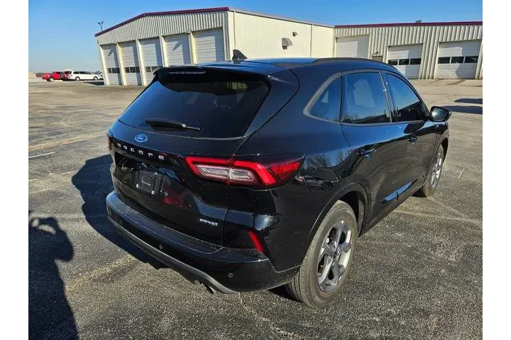 $25000 : Ford Escape 2024 AWD ST-Line image 5