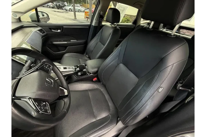 $12900 : 2018 Clarity Plug-In Hybrid T image 8