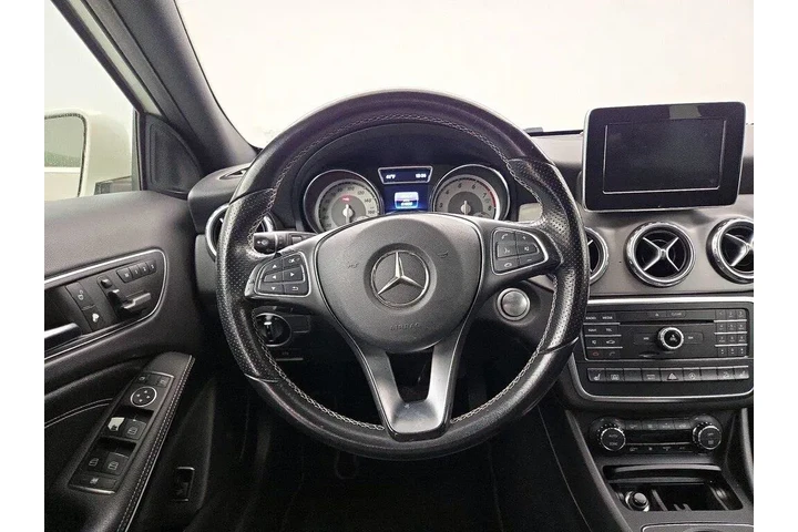 $17998 : Mercedes-Benz GLA 2016 AWD G image 10