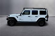 $33647 : 2018 Wrangler Unlimited Sahara thumbnail