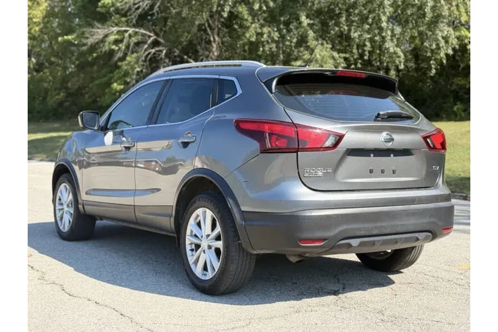 $12999 : 2018 Rogue Sport S image 9