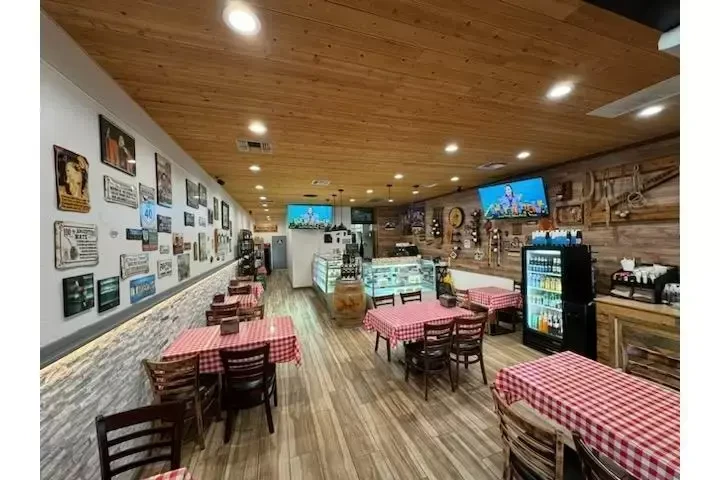 PATAGONIA BAKERY CAFE image 1