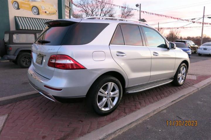 $15995 : 2014 Mercedes-Benz M-Class ML image 4