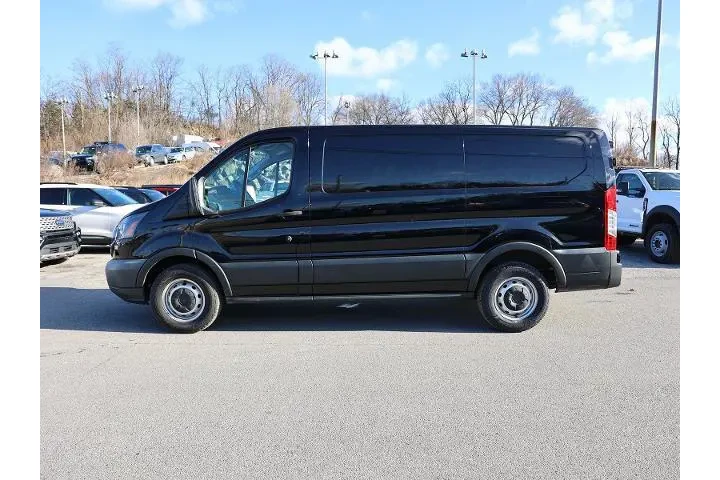 $19958 : Ford Transit 2019 150 3dr SW image 4