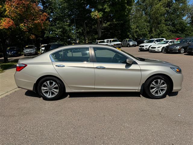 $14498 : 2014 Accord LX image 8