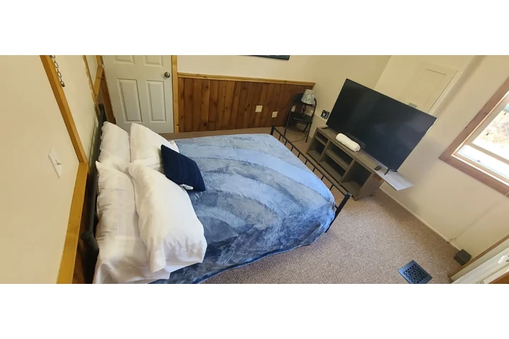 $800 : Cuarto en Lake Arrowhead image 4