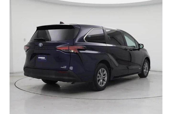 $32998 : Toyota Sienna 2021 LE 8-Pass image 8