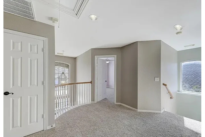 $1650 : HOUSE RENT AVAILABLE DALLAS TX image 10