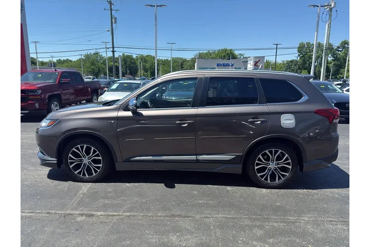 $10995 : Mitsubishi Outlander 2016 AW image 5