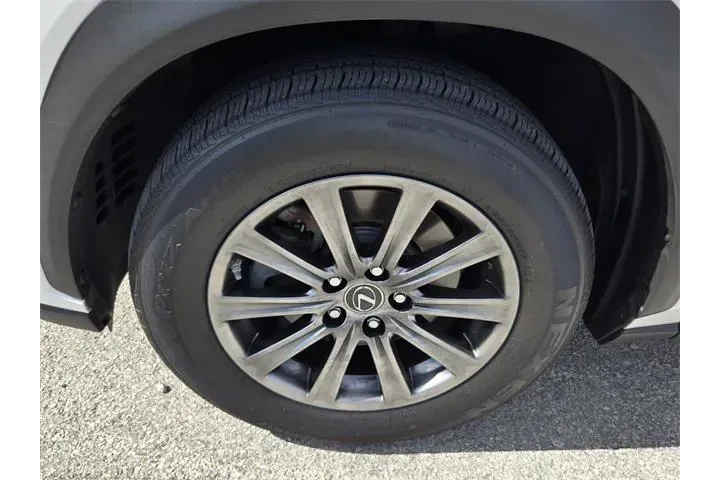 $19597 : Lexus NX 300 2019 4dr Crosso image 10