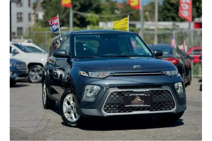 2021 KIA SOUL2021 KIA SOUL image 4