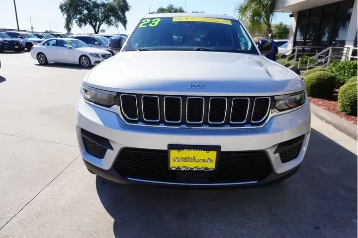 $24988 : Jeep Grand Cherokee 2023 4x4 image 2