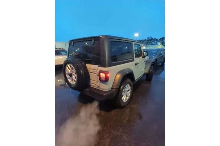$26336 : Jeep Wrangler 2023 4x4 Sport image 3