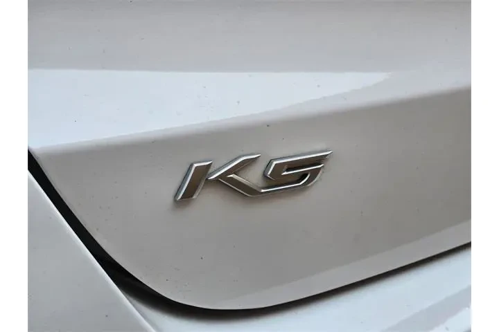 $23588 : Kia K5 2022 EX 4dr Sedan image 5