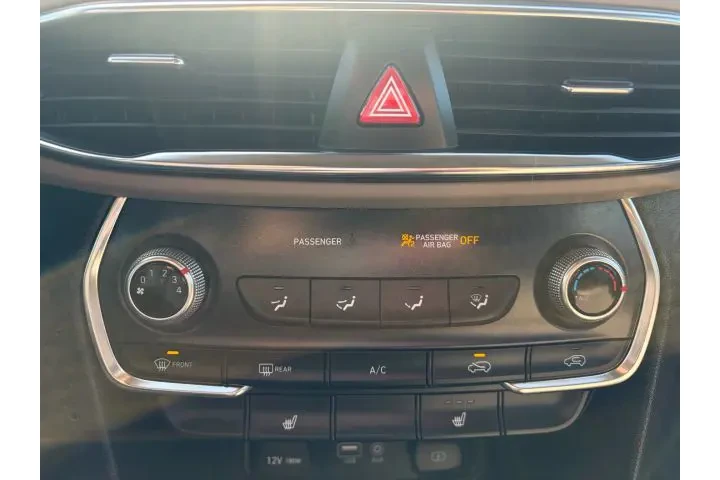 $22995 : 2020 SANTA FE image 8