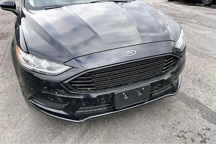 $11438 : Ford Fusion 2018 S 4dr Sedan image 5