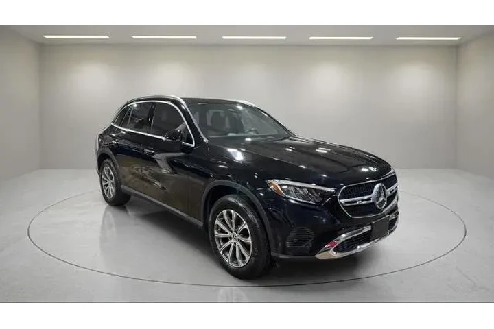 $38995 : Mercedes-Benz GLC 2024 AWD G image 1