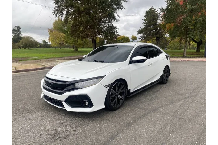 $18995 : 2019 Civic Sport Touring image 4