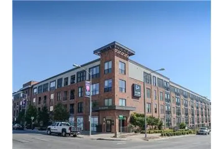 $1850 : Rental property with 1 bedro image 7