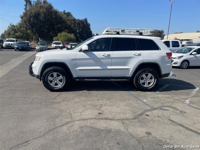 $11950 : 2013 Grand Cherokee Laredo SUV image 4