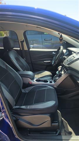 $9500 : 2016 Ford Escape image 3