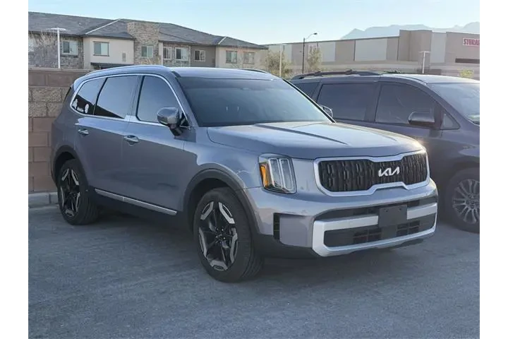 $36588 : Kia Telluride 2024 EX 4dr SU image 5