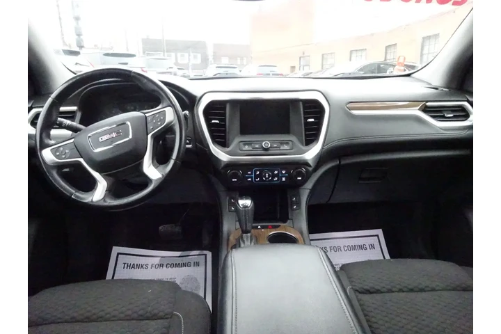 $8900 : 2018 GMC Acadia AWD 4dr SLE w image 10