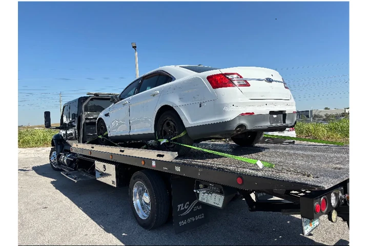 Towing Services Nearby Lehigh image 1