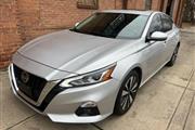 $16500 : 2020 Altima 2.5 SL thumbnail