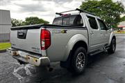 $16495 : 2014 Frontier PRO-4X Crew Cab thumbnail