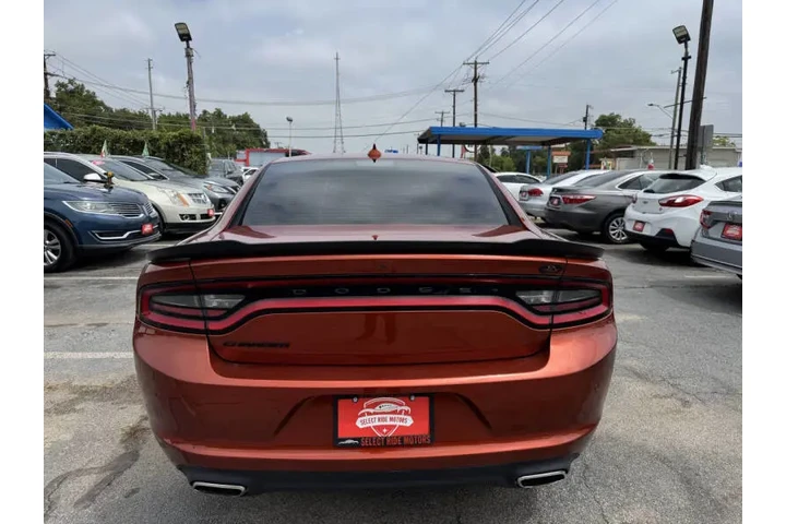 $23995 : 2020 Charger SXT image 9