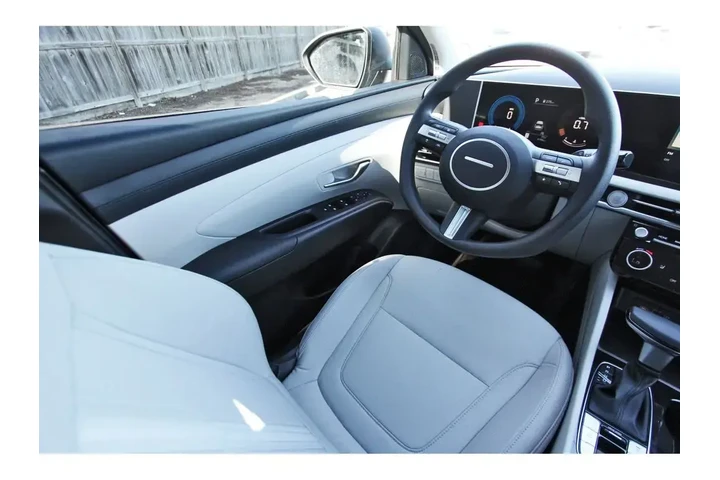 $28998 : Hyundai TUCSON 2026 SEL 4dr image 9