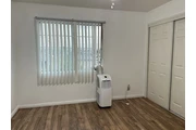 $700 : Rento recámara en maywood ca thumbnail