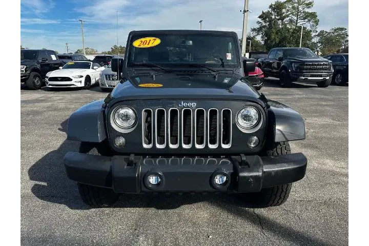 $17712 : Jeep Wrangler Unlimited 2017 image 9