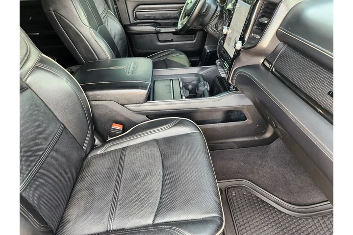 Ram 3500 2024 4x4 Limited 4d image 10