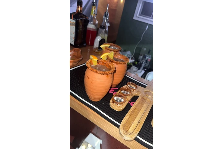 Bartender para sus eventos image 3