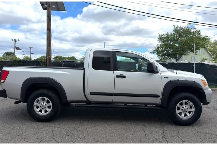 $8495 : 2004 Titan LE King Cab 4WD image 7