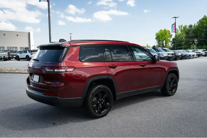 $32999 : Jeep Grand Cherokee L 2023 4 image 10