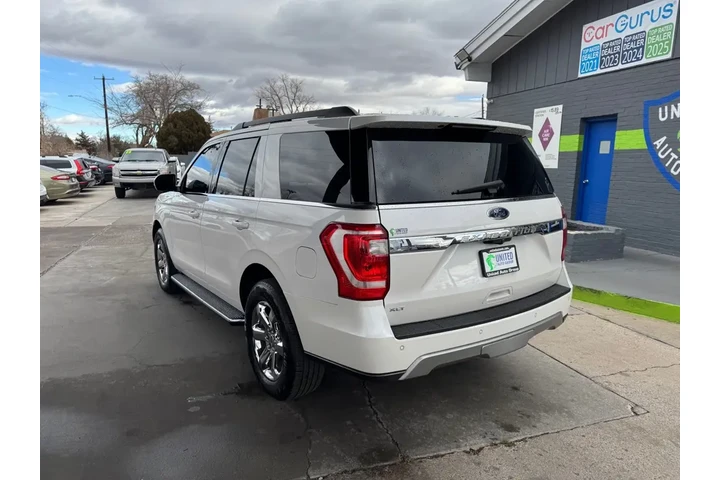 2019 Expedition XLT 2WD image 7