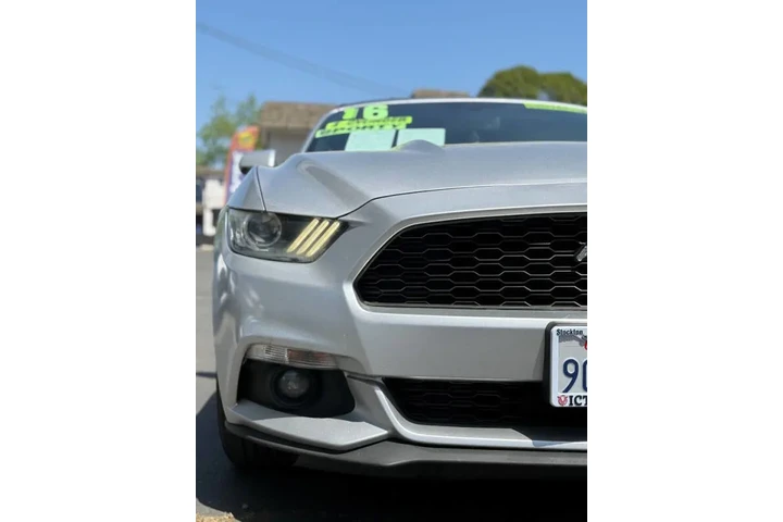 2016 Mustang EcoBoost Premium image 6