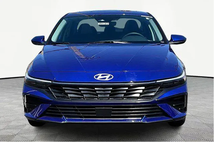 $22570 : Hyundai ELANTRA 2025 SEL Con image 2