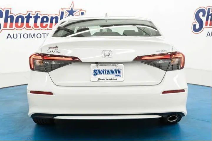 $28450 : Honda Civic 2025 Sport 4dr S image 6