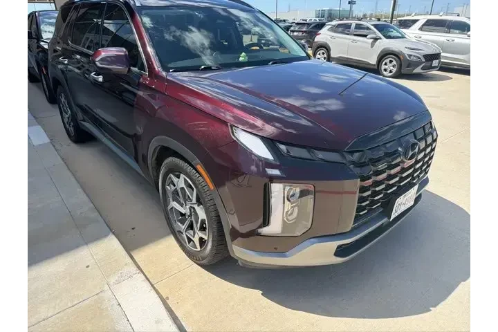 $27988 : Hyundai PALISADE 2023 SEL 4d image 3