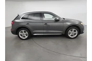 $32998 : Audi Q5 2022 AWD e quattro S thumbnail