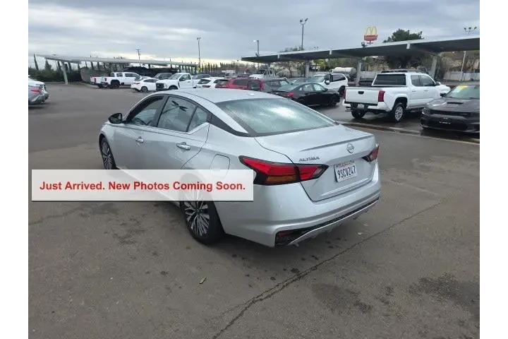 $20900 : Nissan Altima 2025 2.5 SV 4d image 4